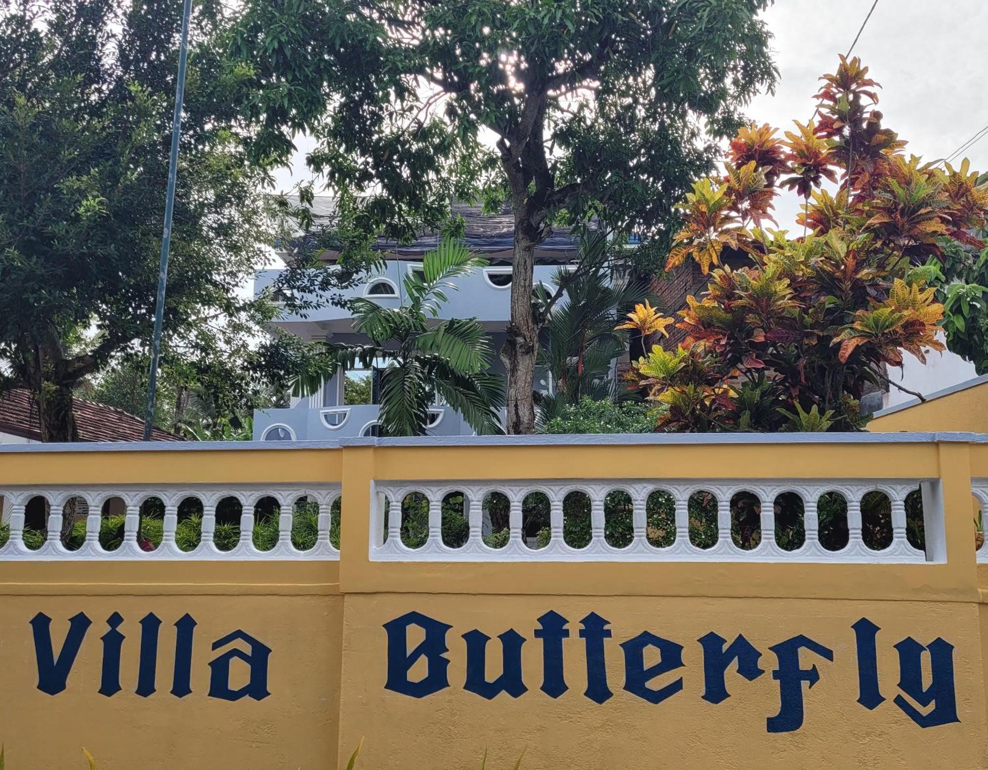 Villa Butterfly Moragalla Buitenkant foto